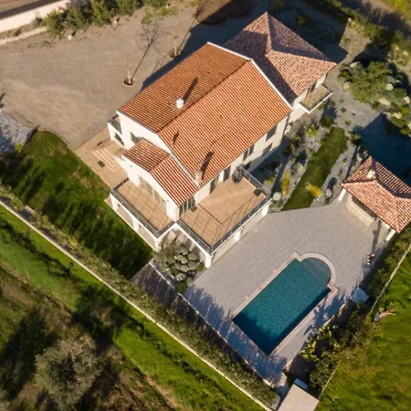 Rez De Maison Neuve Piscine Wifi Poolhouse En Pierre *