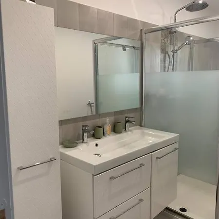 Semesterbostad Rez De Maison Neuve Piscine Wifi Poolhouse En Pierre Penta di Casinca